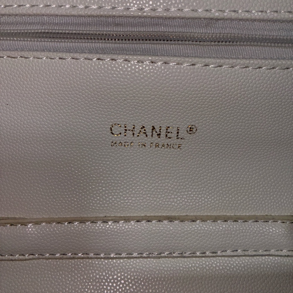 Ivory Quilted Crossbody Bag - Picture 4 of 14